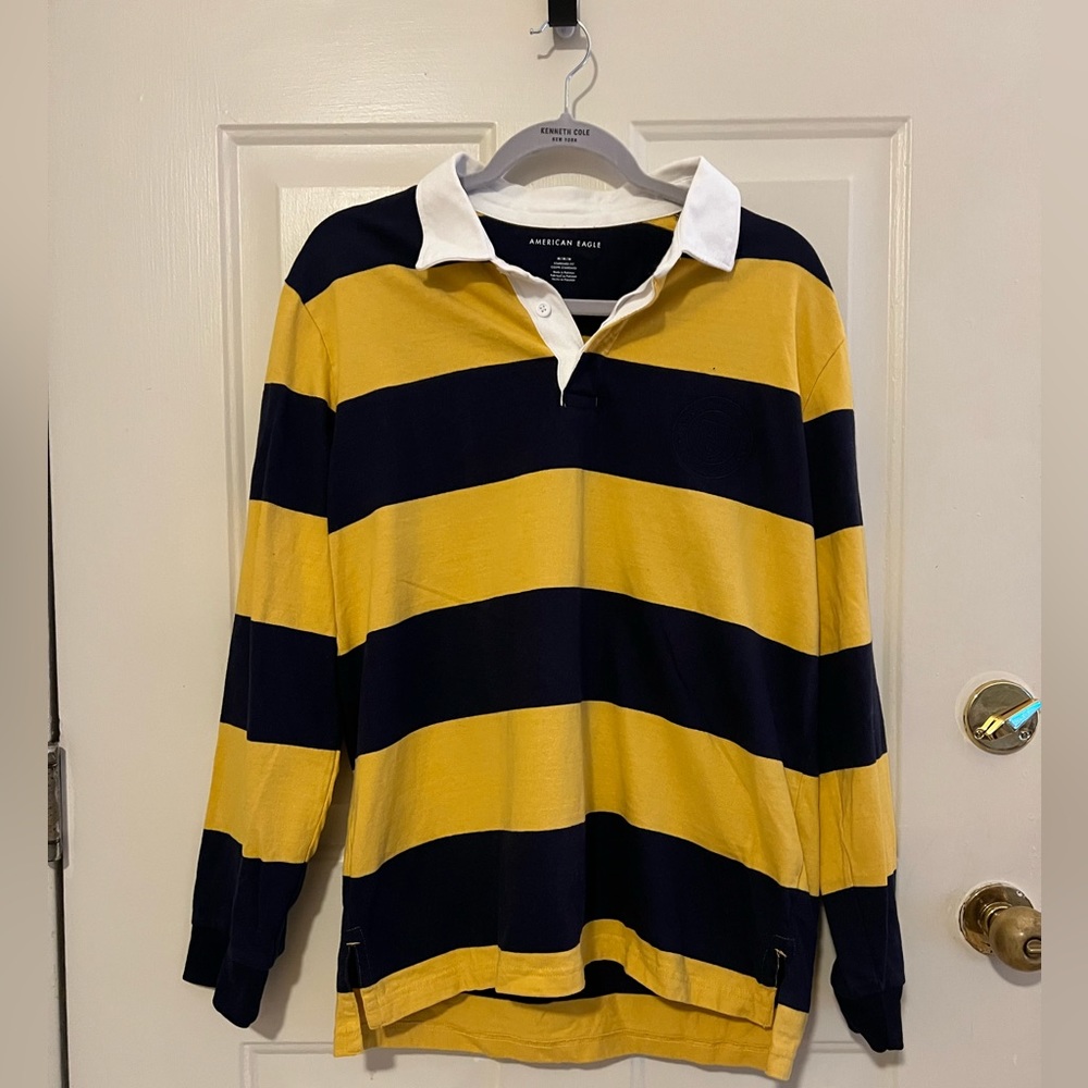 American Eagle Men’s Medium Yellow Navy Blue Long Sleeve Button White Collar
